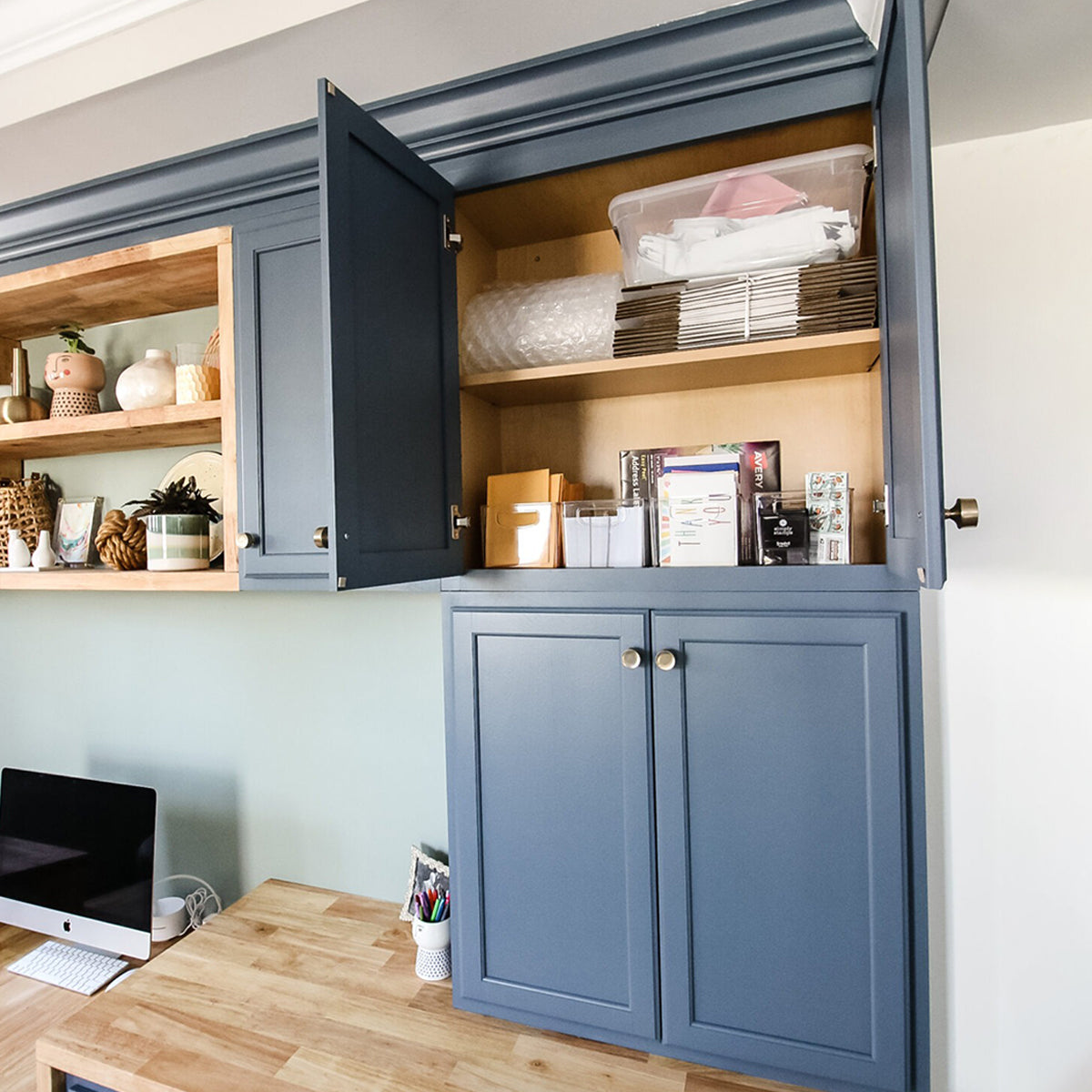 Sweevly | Cabinet Door Mounting Jig